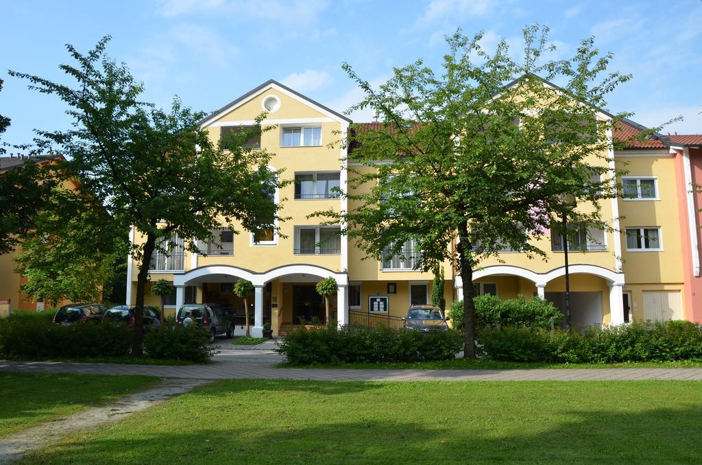 Aparthotel Christine Bad Füssing Eksteriør bilde